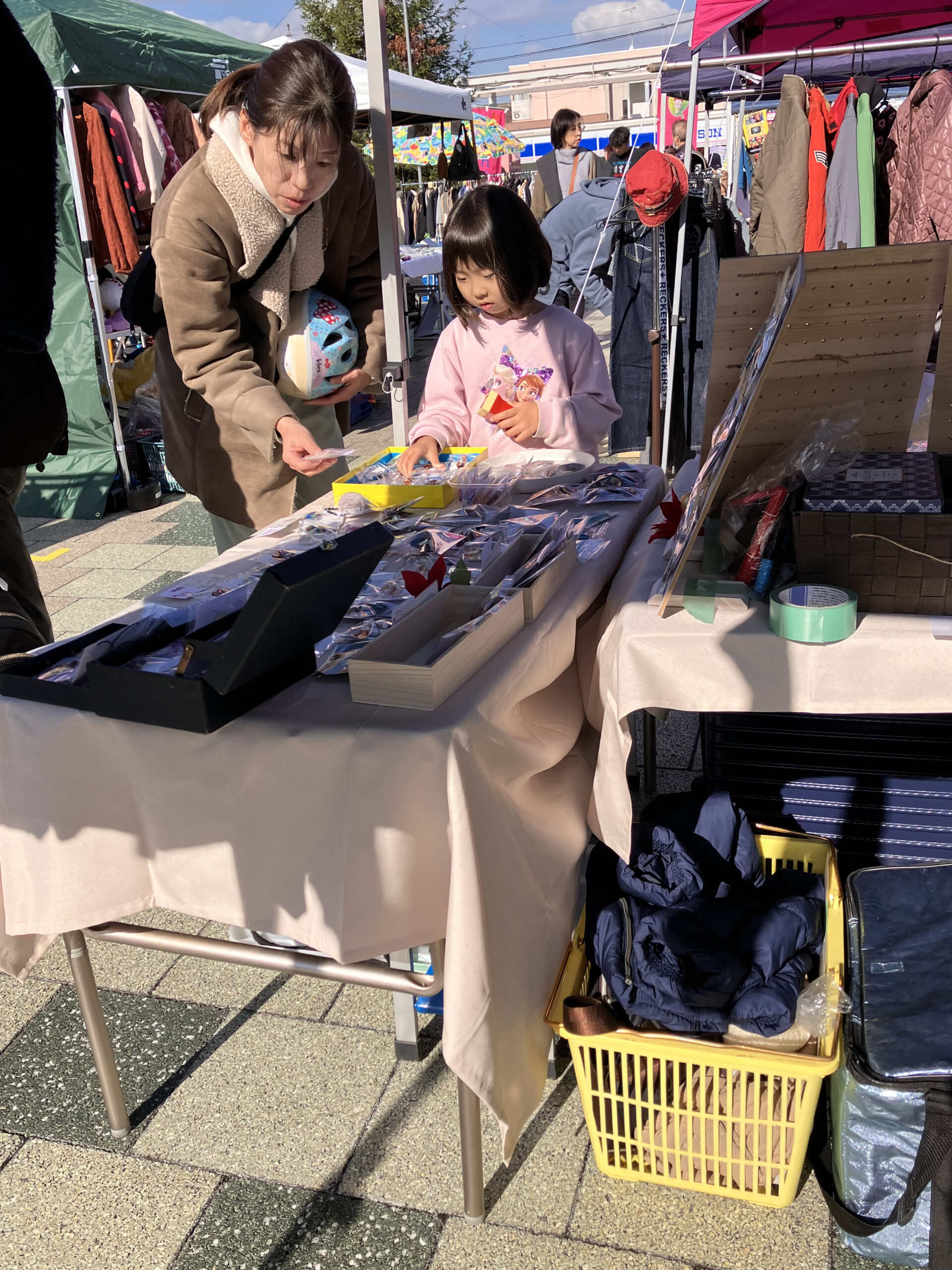 どさんこフリーマーケット 駅前フリーマーケット＆野菜市 2025/12/06 (土) 開催！ | 一般社団法人